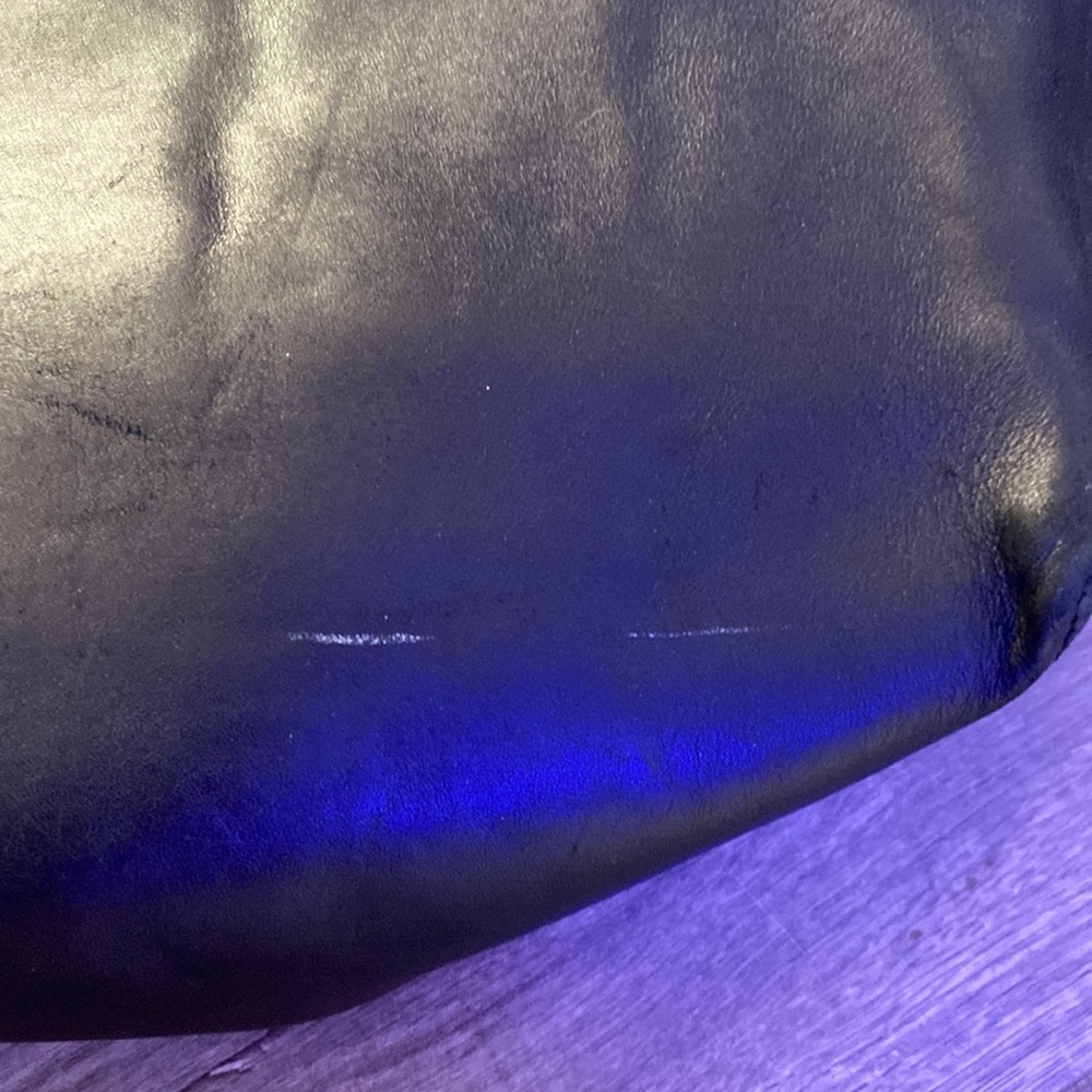 Black leather tote bag from Creatures Of Comfort - Picture 13 of 16